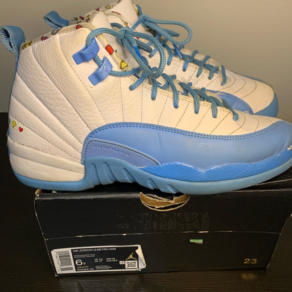 Nike Air Jordan 12 University Blue UNC Emoji GS Size 6Y / Womens 7.5 Sneakers